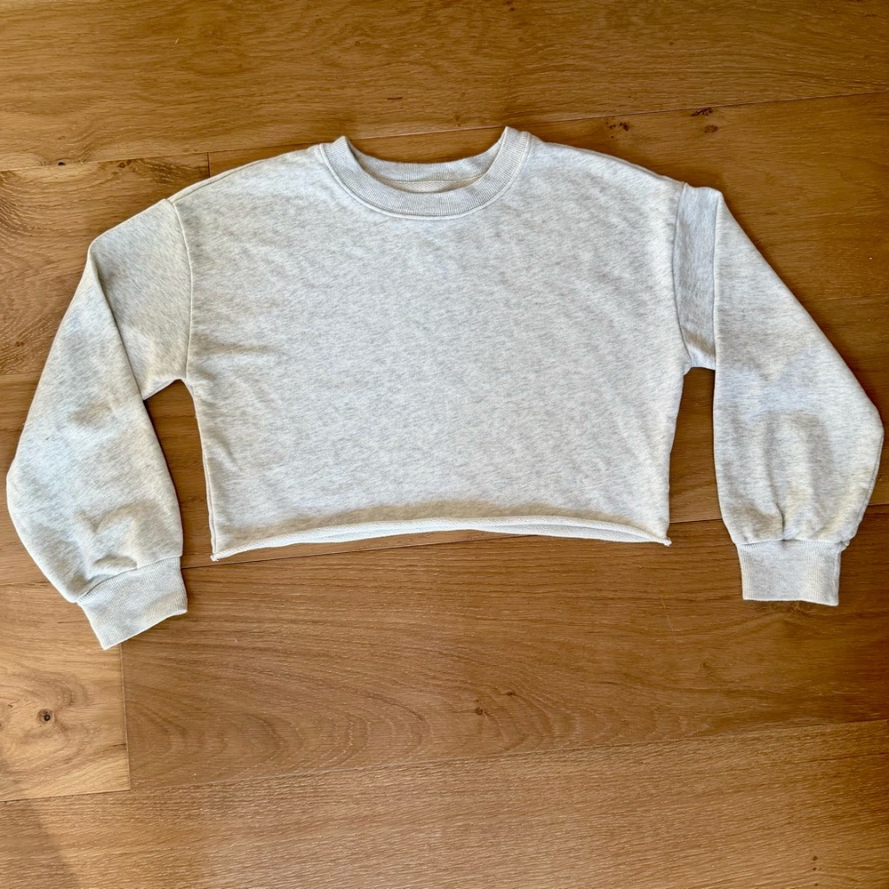 Gap Girls Cropped Boxy Fit Sweatshirt Terry HeatherOatmeal/Gray Medium 10/12 EUC